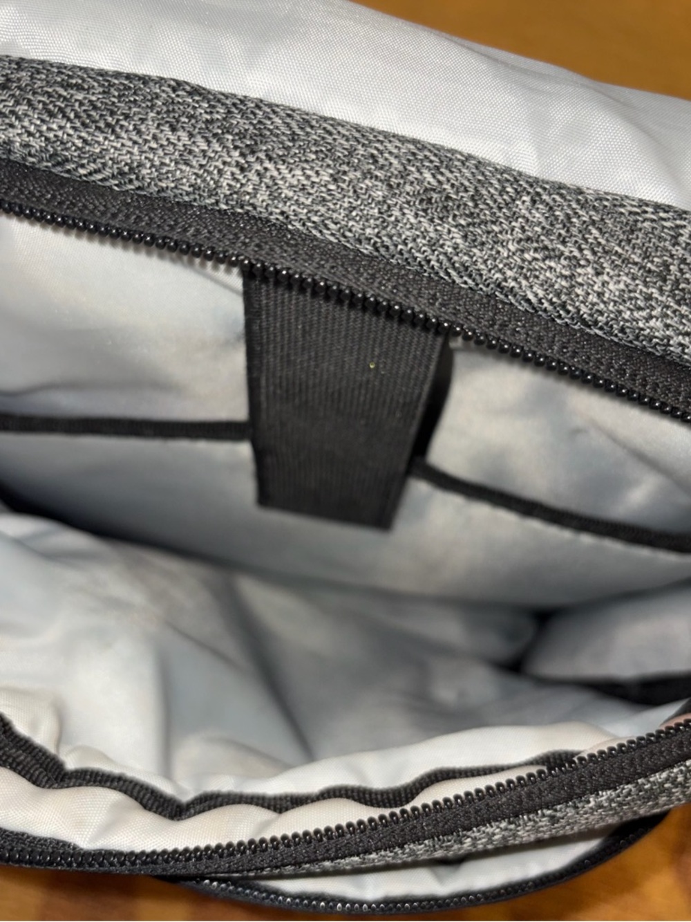 Urban Grey Messenger Bag for Men - Picture 3 of 7